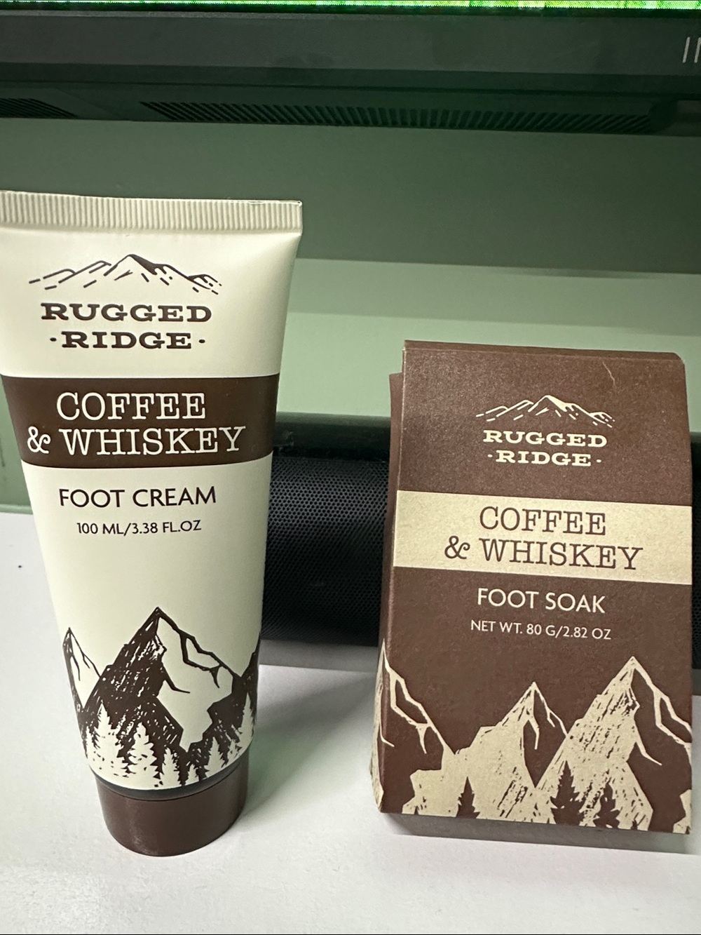Coffee & Whiskey Men’s Foot Cream - Brown/Cream